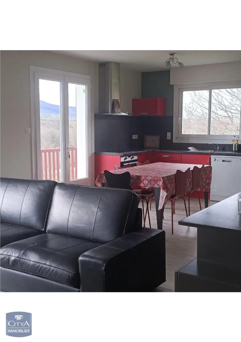 Photo 1 Maison 4 pièces 114.5m²