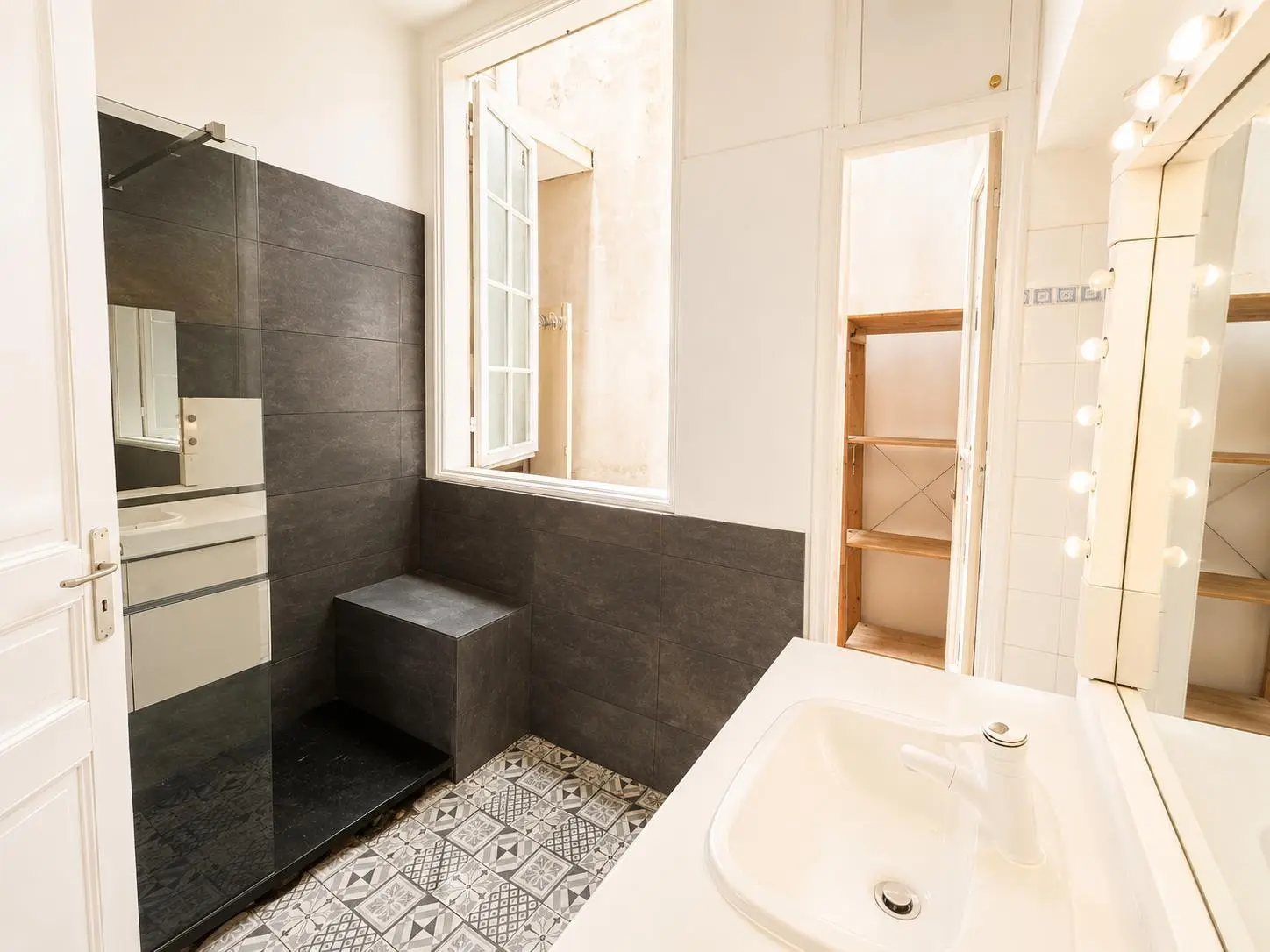 Photo 6 Appartement 3 pièces 77m²