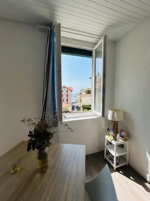 Photo 3 Appartement 2 pièces 42m²
