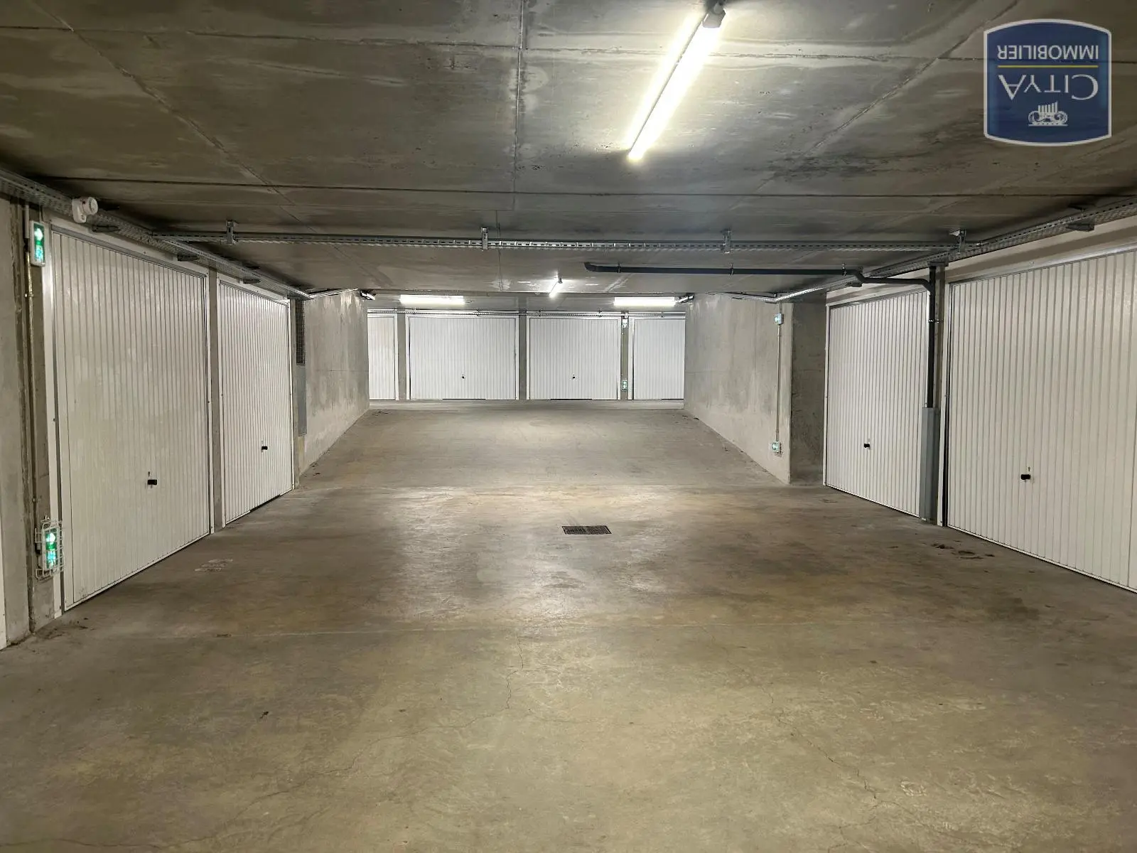 Photo 4 Parking 15m²