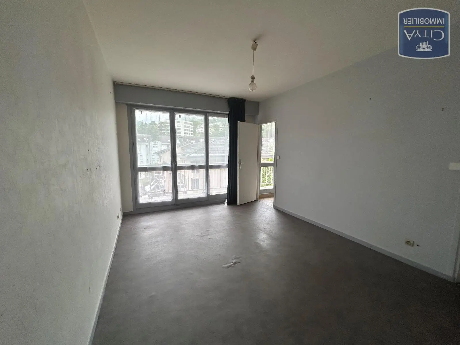 Photo 1 Appartement 1 pièce 26.14m²