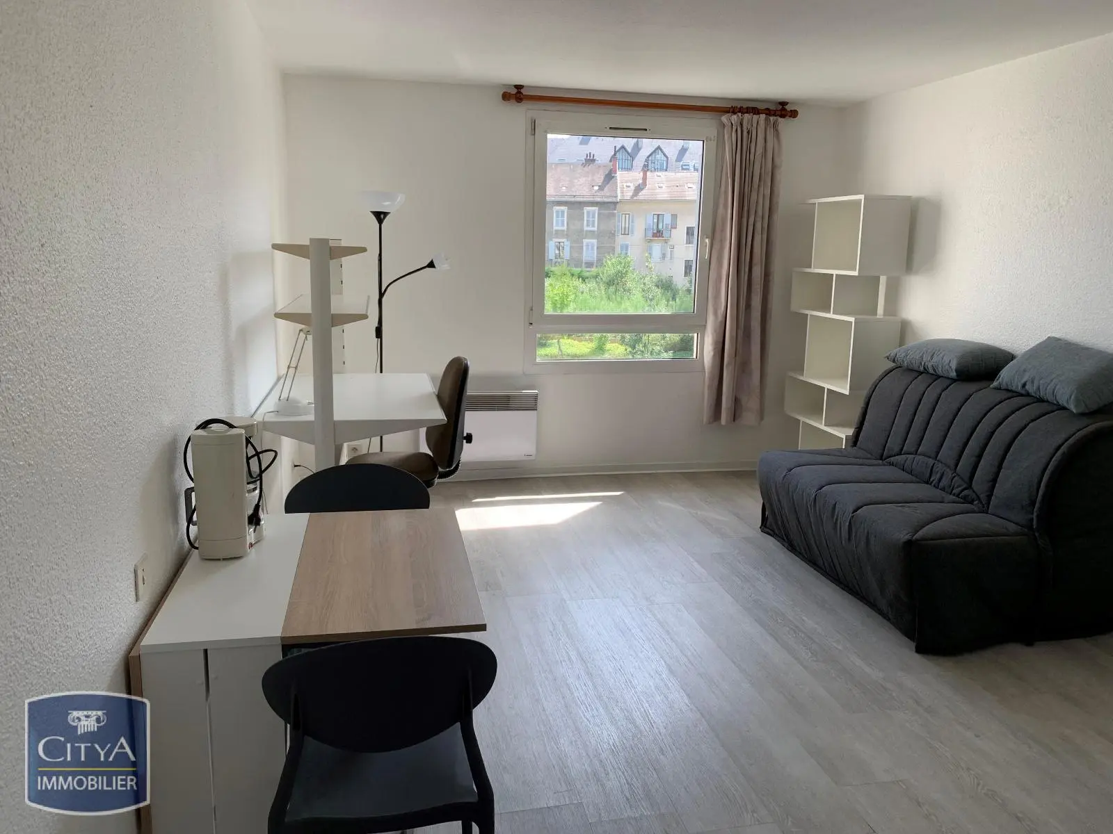 Photo 1 Appartement 1 pièce 19m²