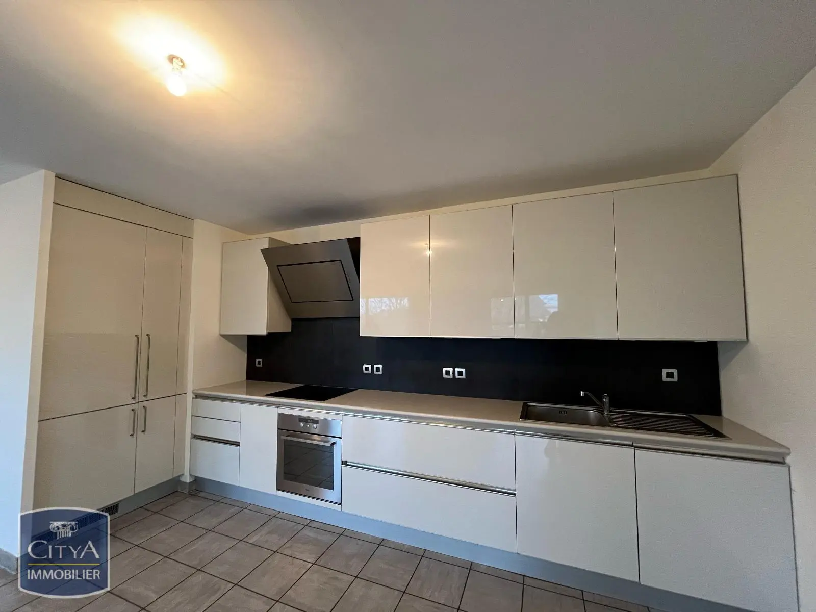 Photo 3 Appartement 4 pièces 84.94m²