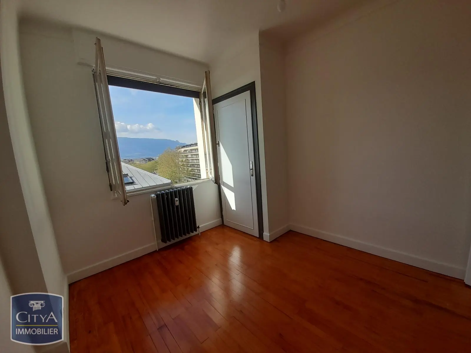 Photo 2 appartement Chambéry