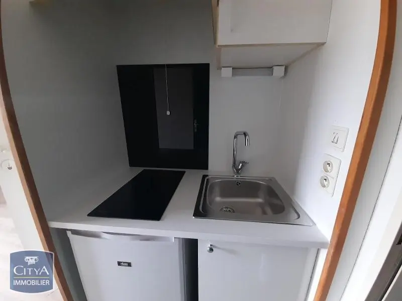 Photo 2 Appartement 1 pièce 17m²