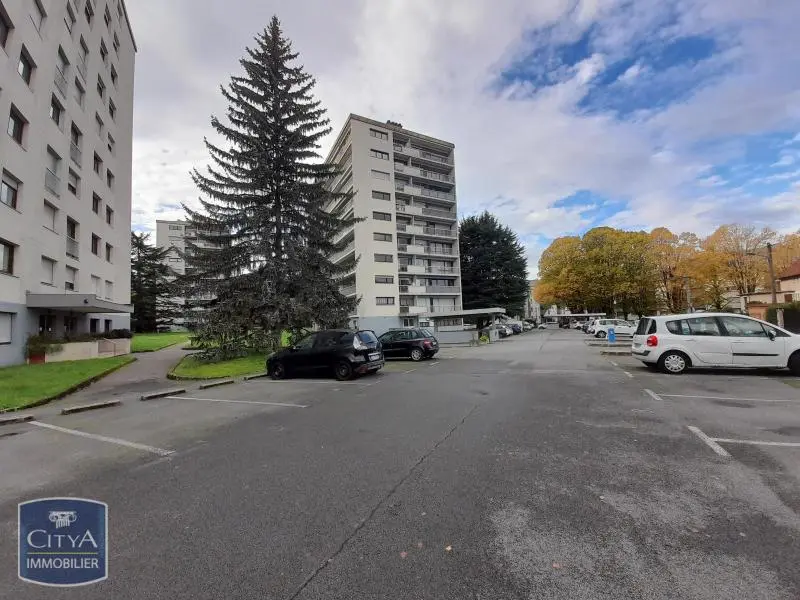 Photo 1 Parking 11m²