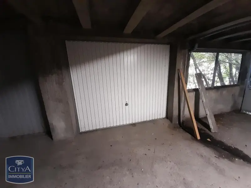 Photo 1 Parking 12.5m²