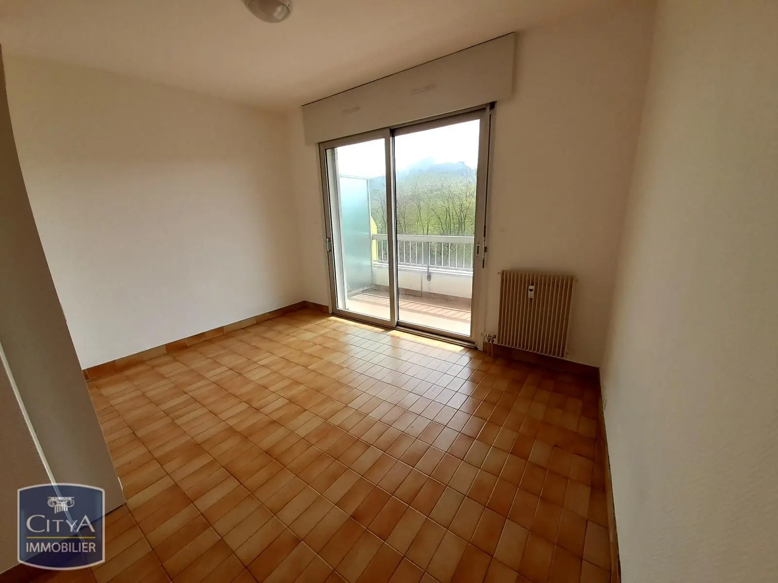 Photo 1 Appartement 1 pièce 21.97m²