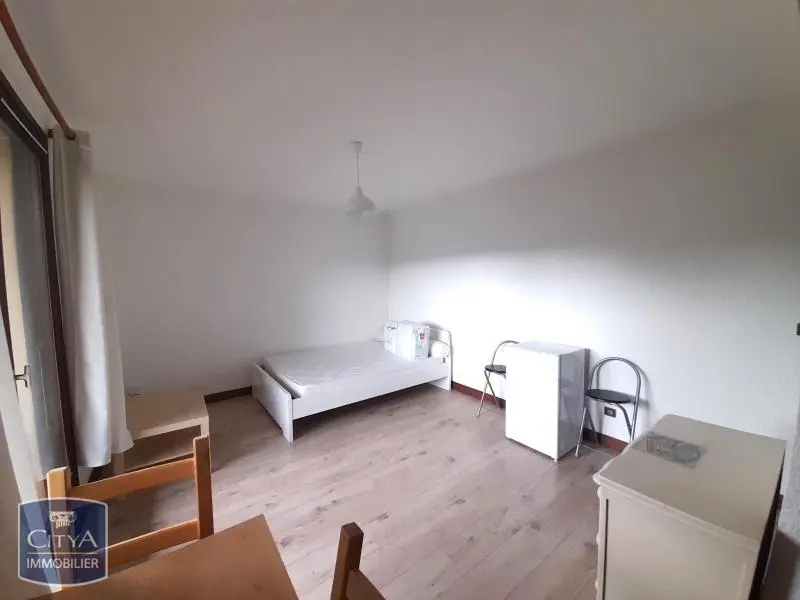 Photo 2 Appartement 1 pièce 24m²