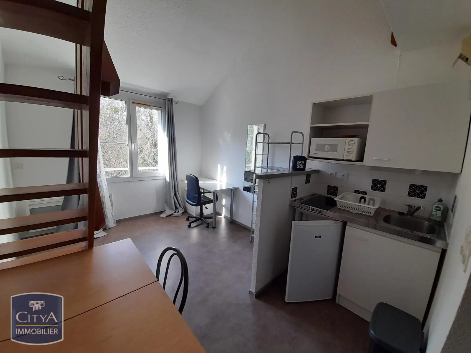 Photo 3 Appartement 1 pièce 25.01m²