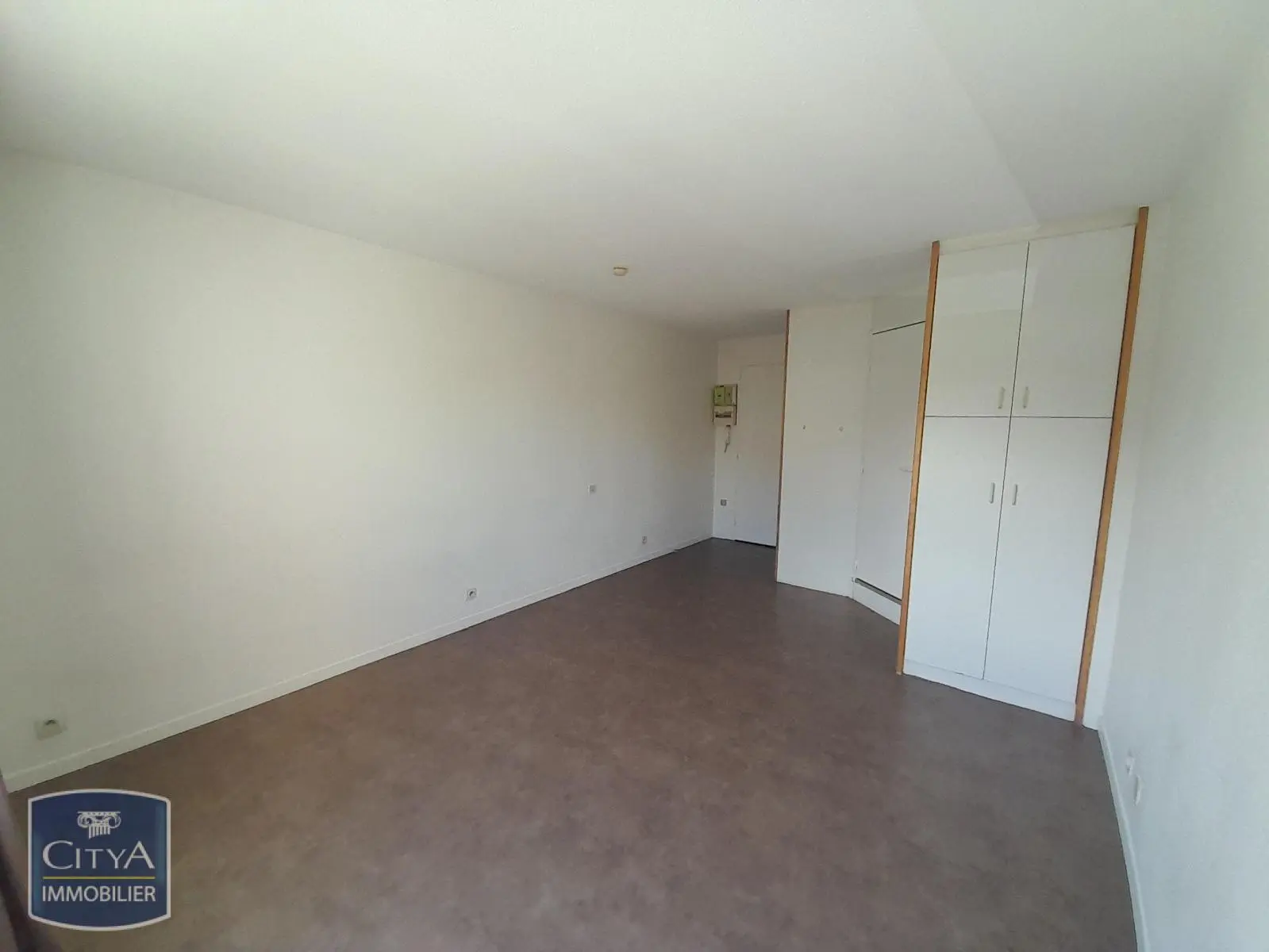 Photo 2 Appartement 1 pièce 19m²