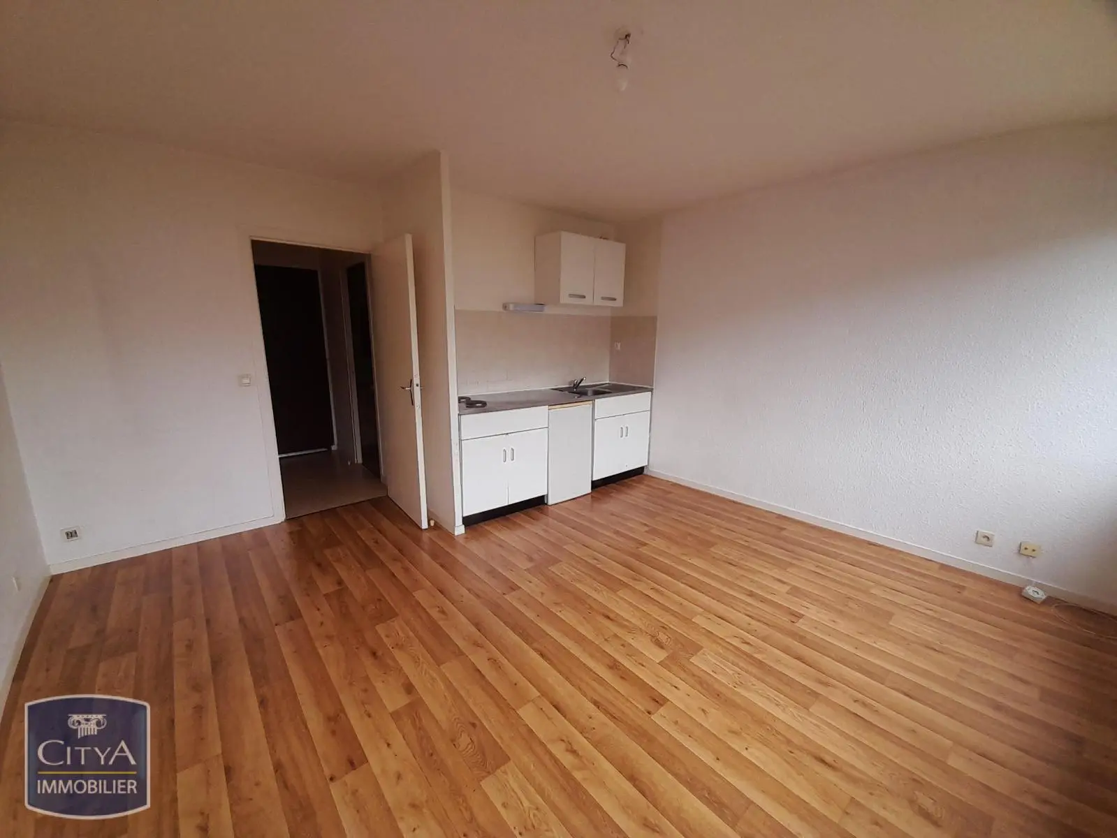 Photo 4 Appartement 1 pièce 25.3m²