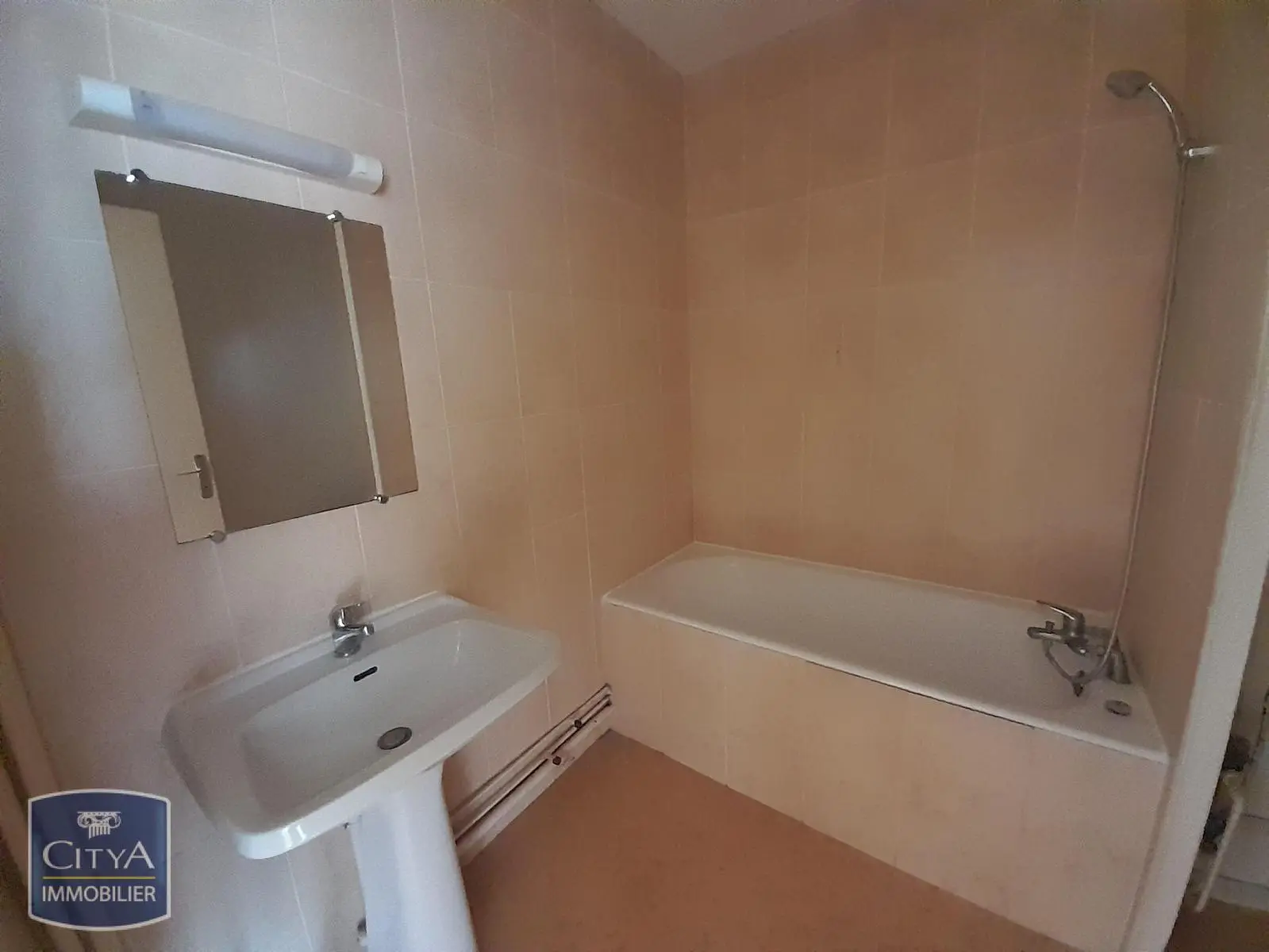 Photo 7 Appartement 1 pièce 25.3m²