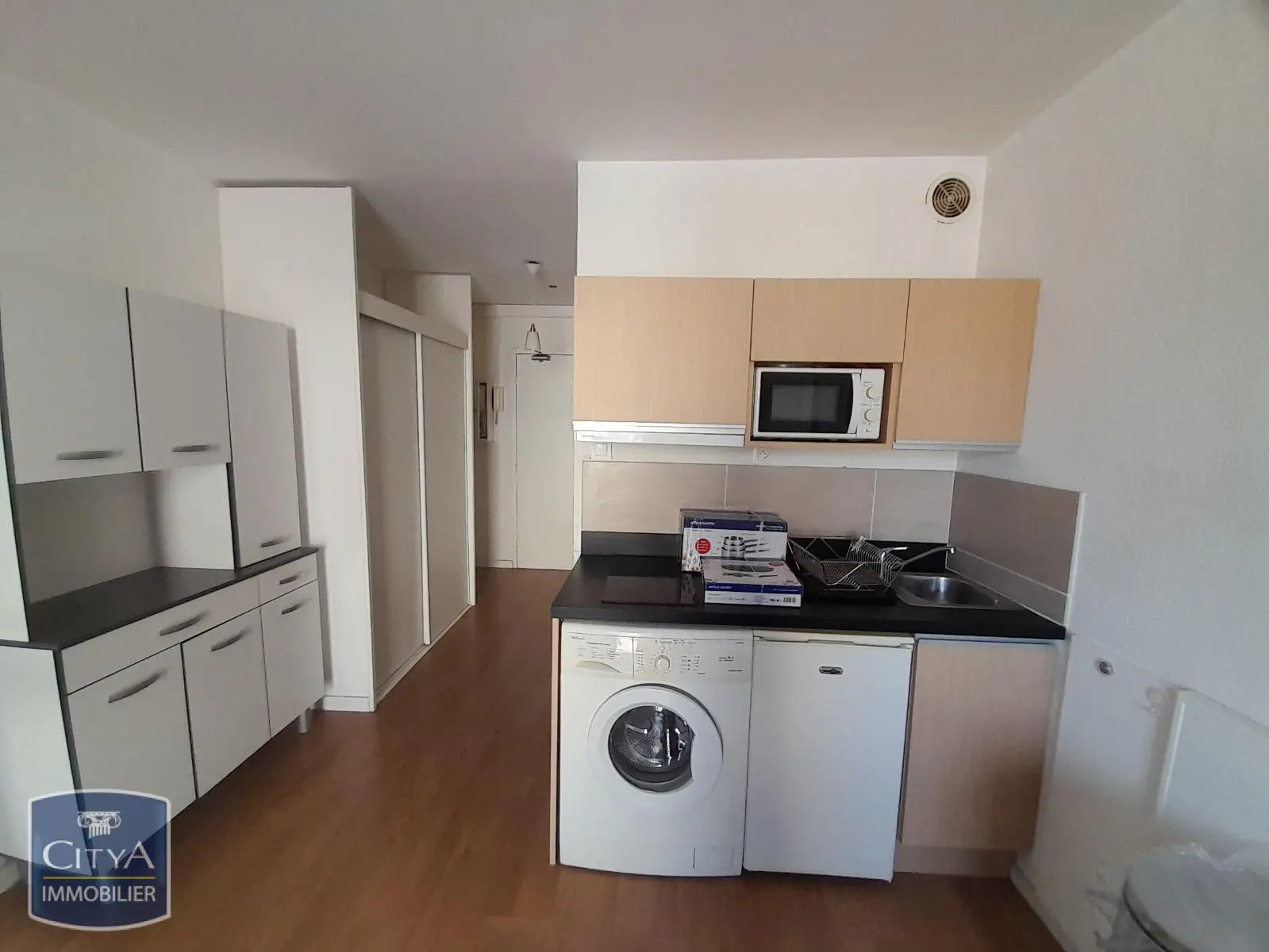 Photo 5 Appartement 1 pièce 22.37m²