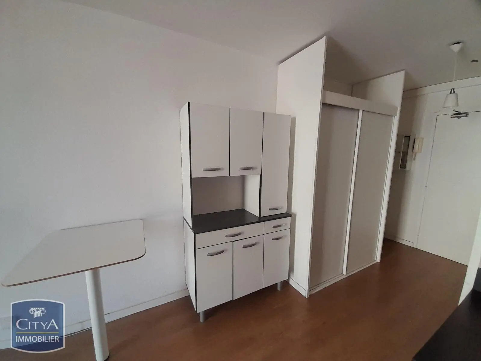 Photo 6 Appartement 1 pièce 22.37m²