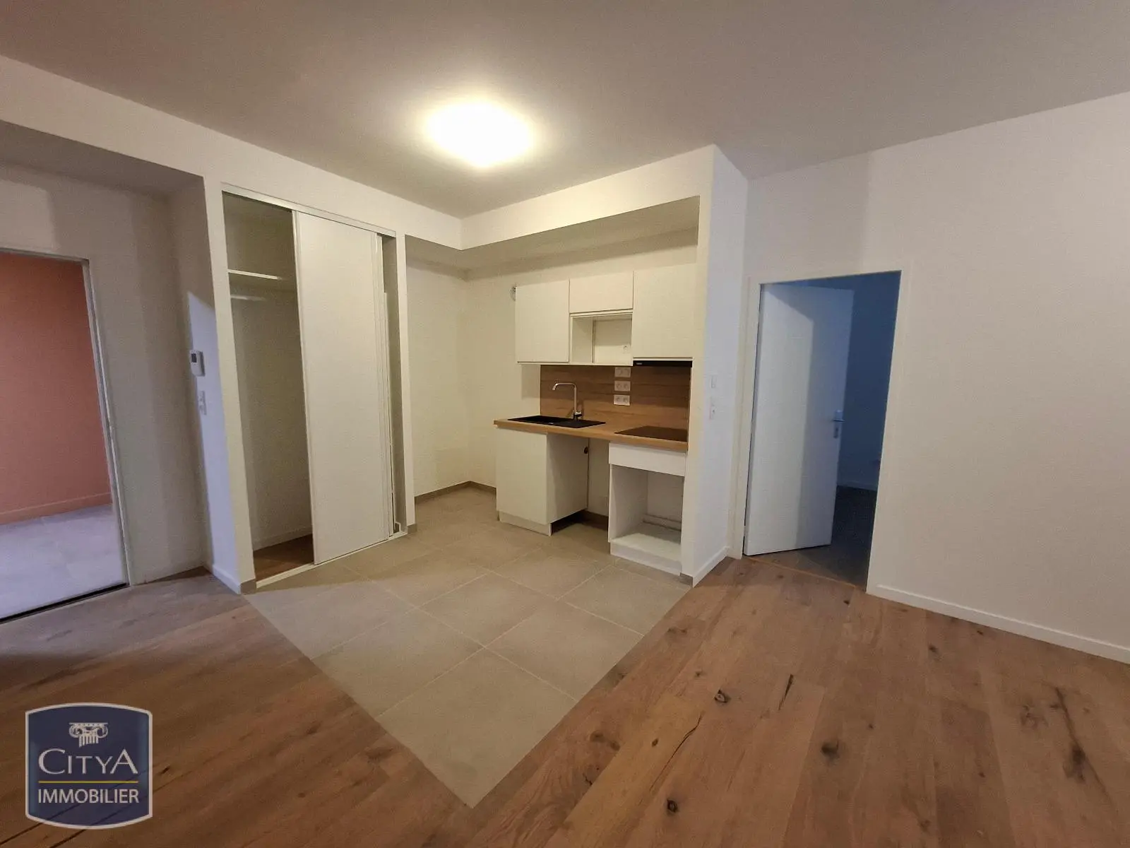 Photo 2 Appartement 2 pièces 44.45m²