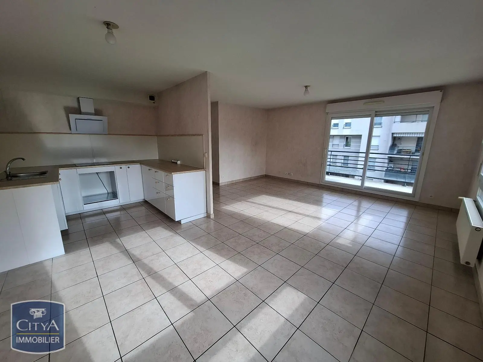 Photo 1 Appartement 4 pièces 88.9m²