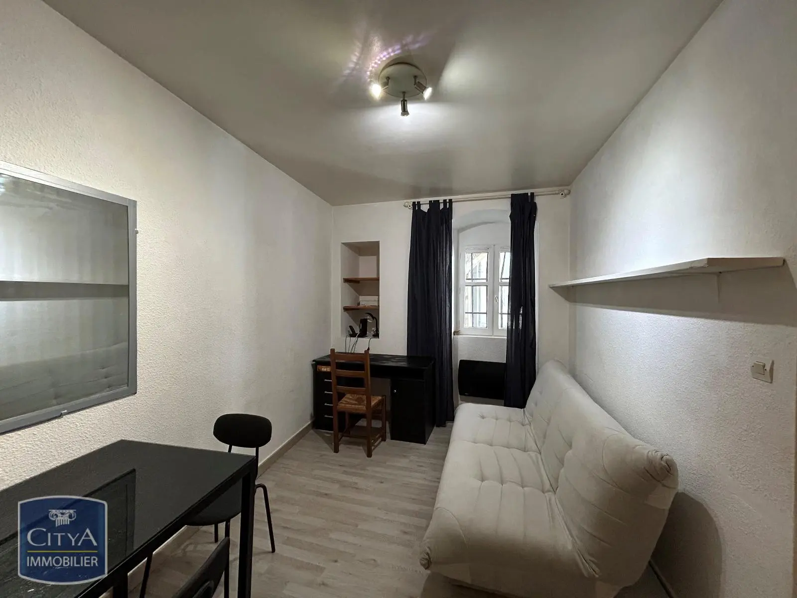 Photo 1 Appartement 1 pièce 25m²