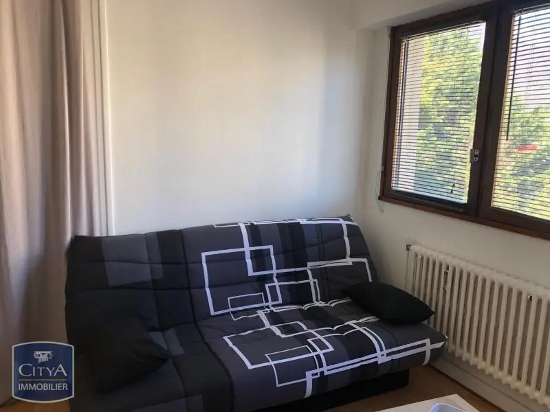 Photo 1 Appartement 1 pièce 16m²