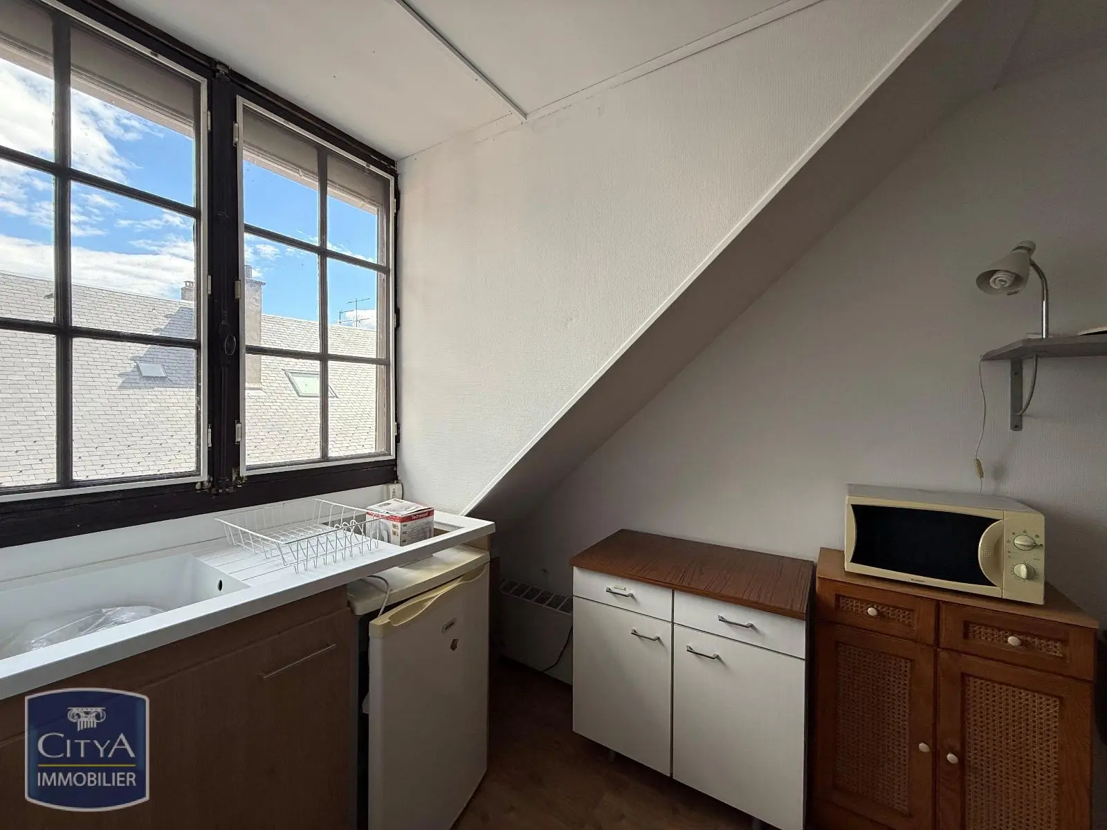 Photo 1 Appartement 1 pièce 13.81m²