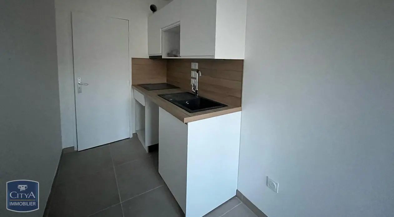 Photo 1 Appartement 2 pièces 61.7m²