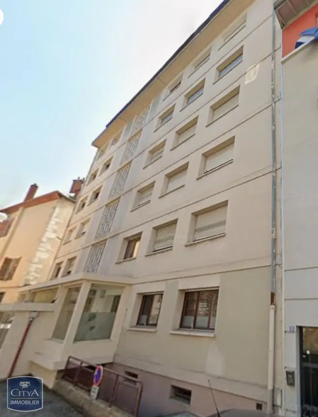 Photo 1 Appartement 1 pièce 19.42m²