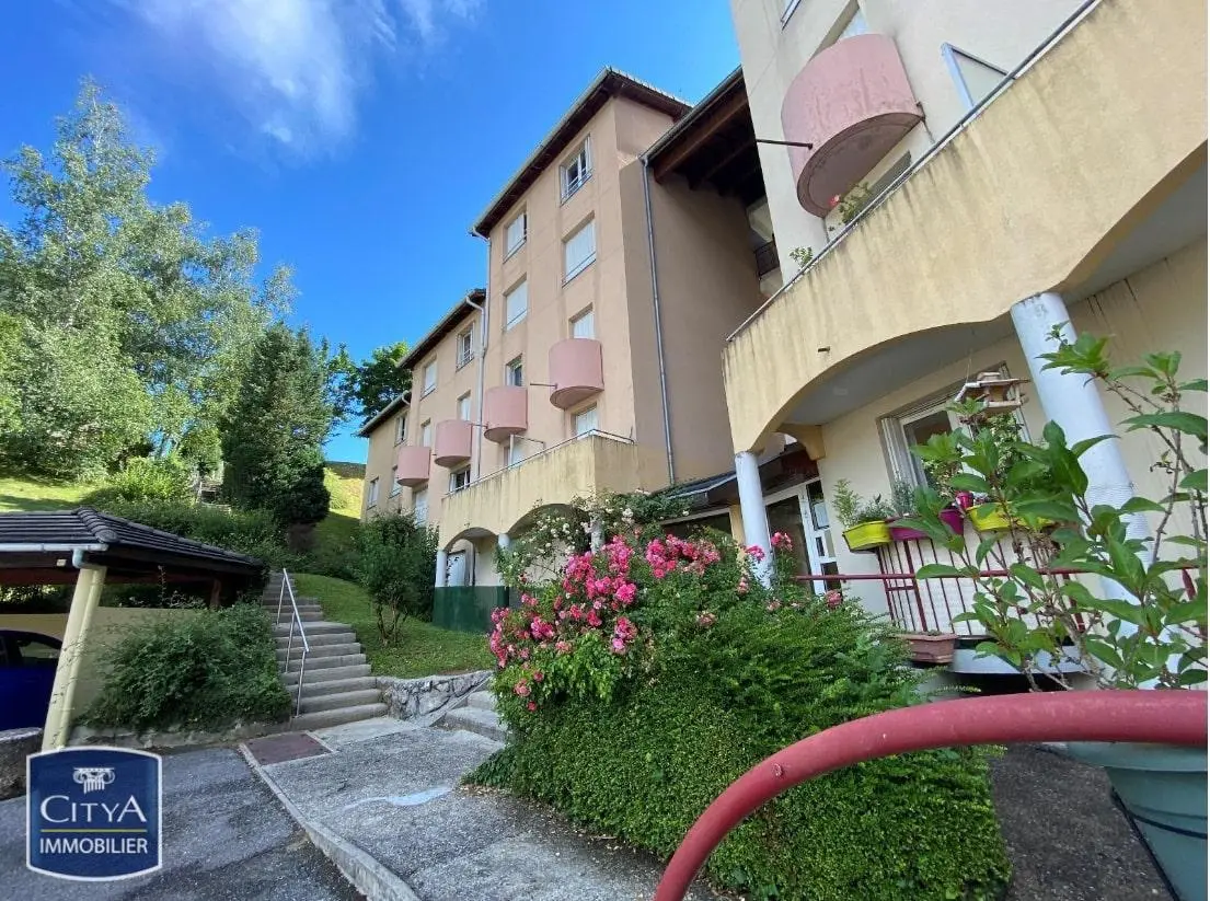 Photo 1 Appartement 1 pièce 18m²