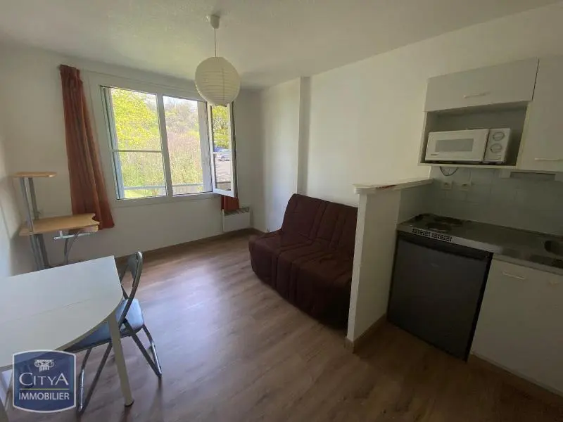Photo 2 Appartement 1 pièce 18m²