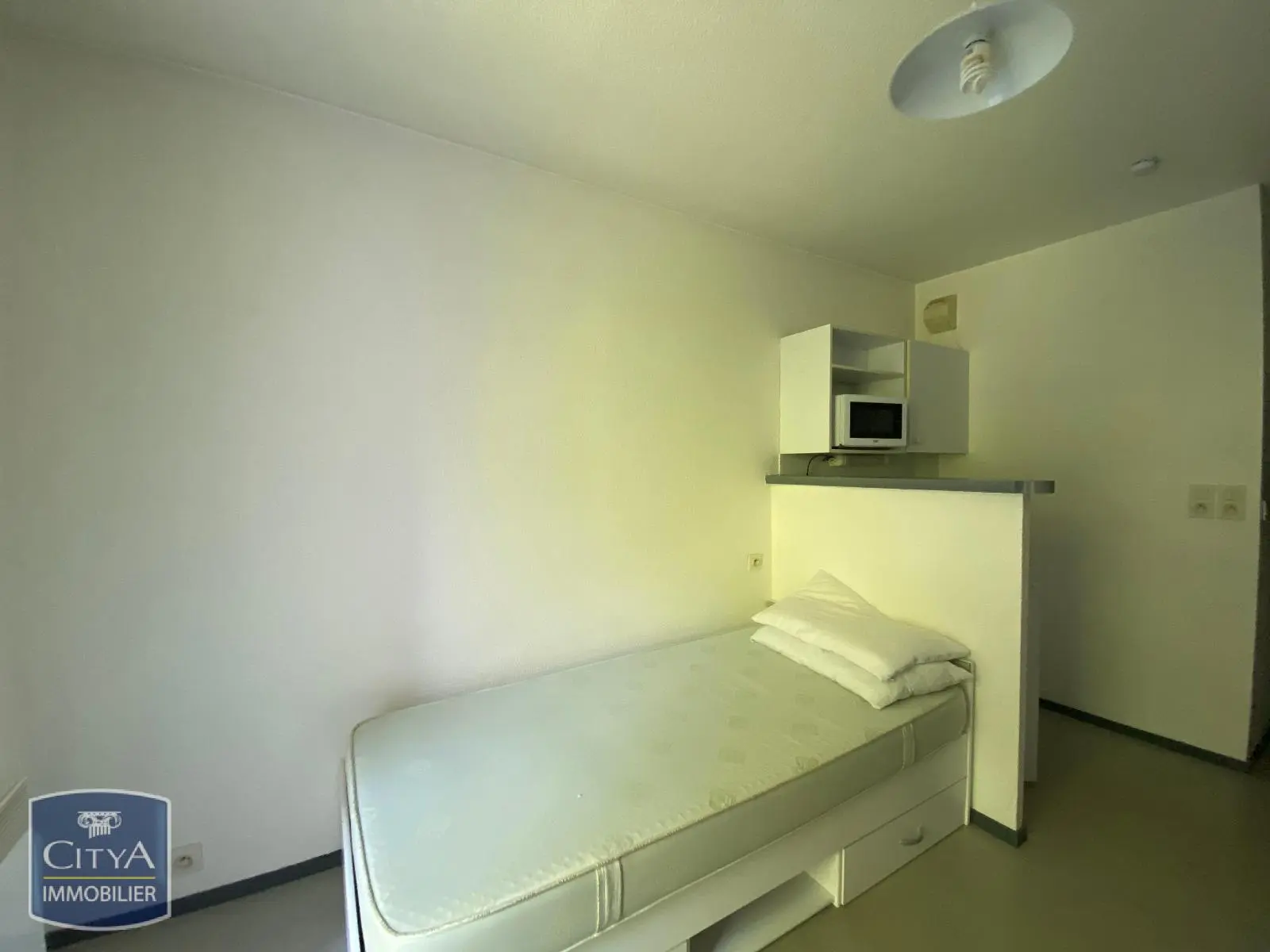 Photo 3 Appartement 1 pièce 18m²