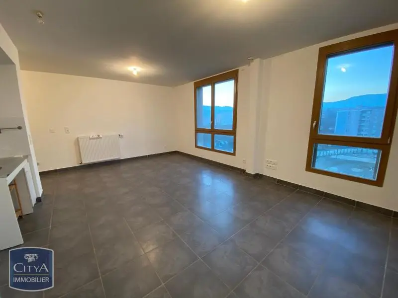 Photo 3 Appartement 2 pièces 45.8m²