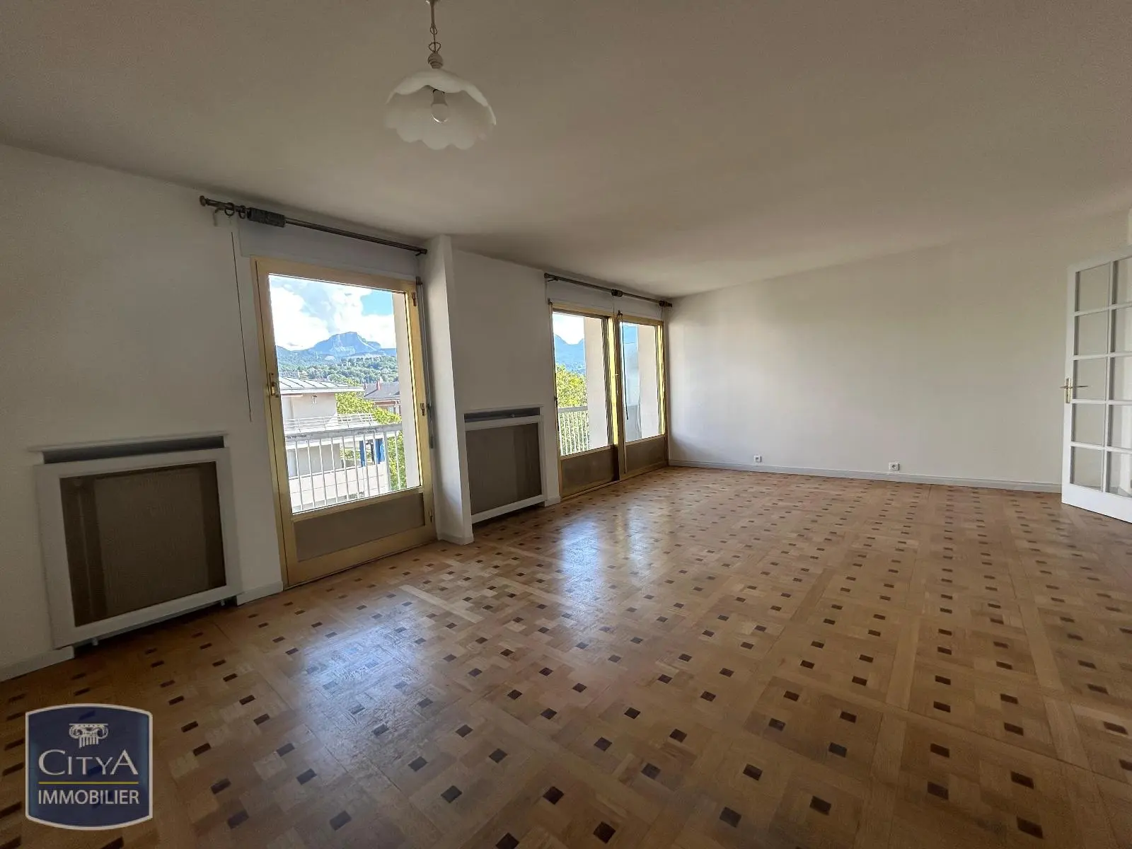 Photo 1 Appartement 3 pièces 88.99m²