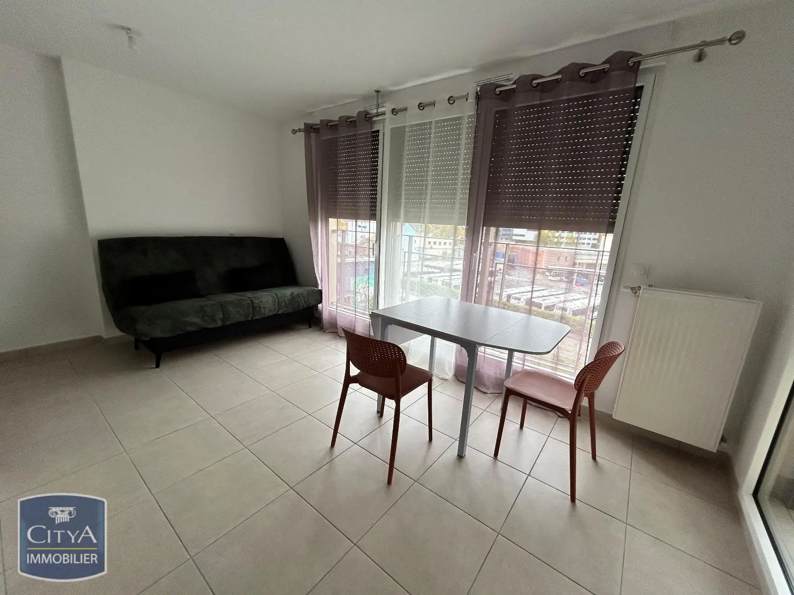 Photo 2 Appartement 1 pièce 25.98m²