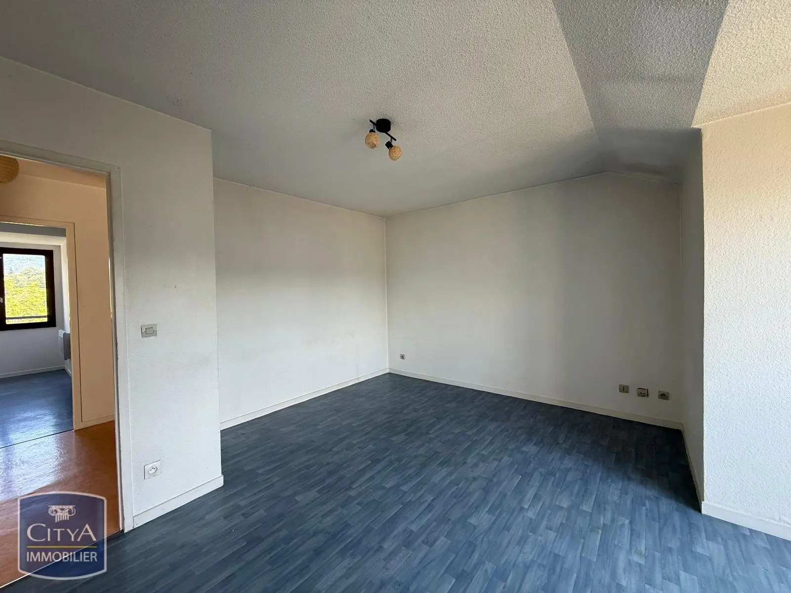 Photo 2 Appartement 2 pièces 50.17m²