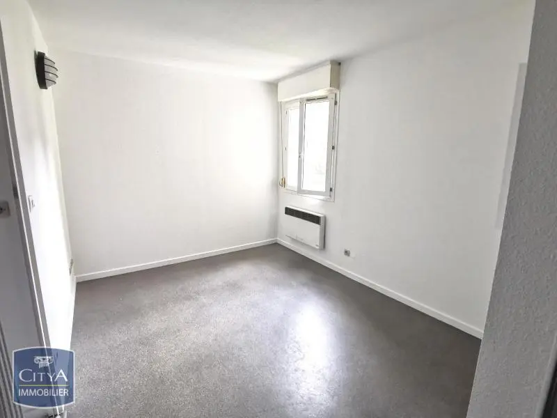 Photo 1 Appartement 1 pièce 15.91m²