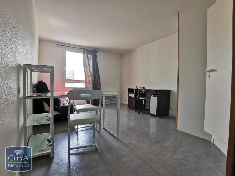 Photo 3 Appartement 1 pièce 19.01m²