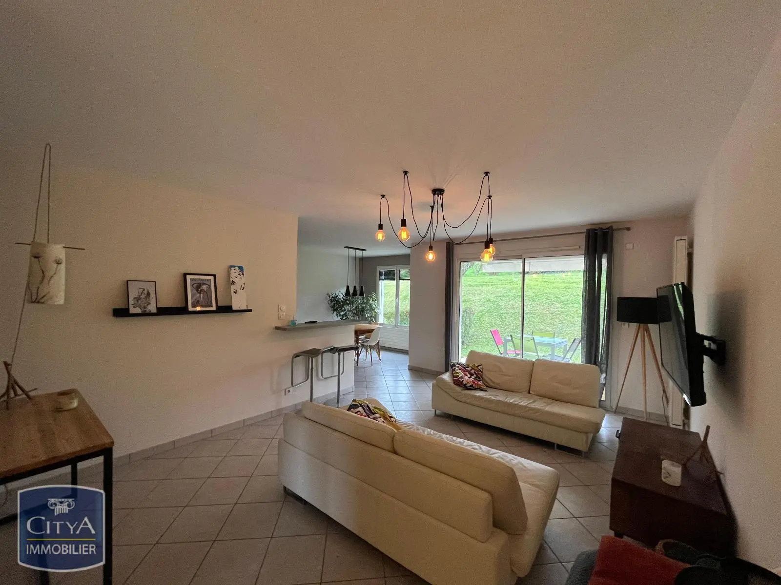 Photo 1 Appartement 4 pièces 89.77m²