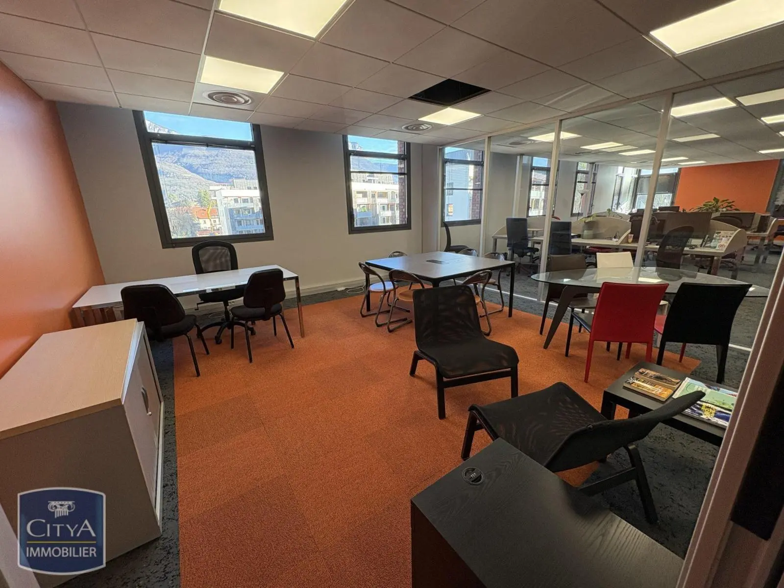 Photo 4 Local Professionnel 2 pièces 126m²