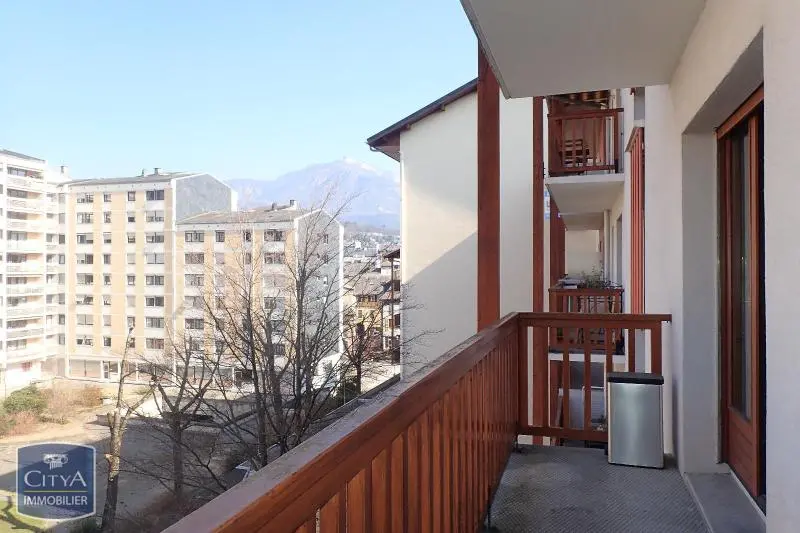 Photo 5 Appartement 1 pièce 32.92m²