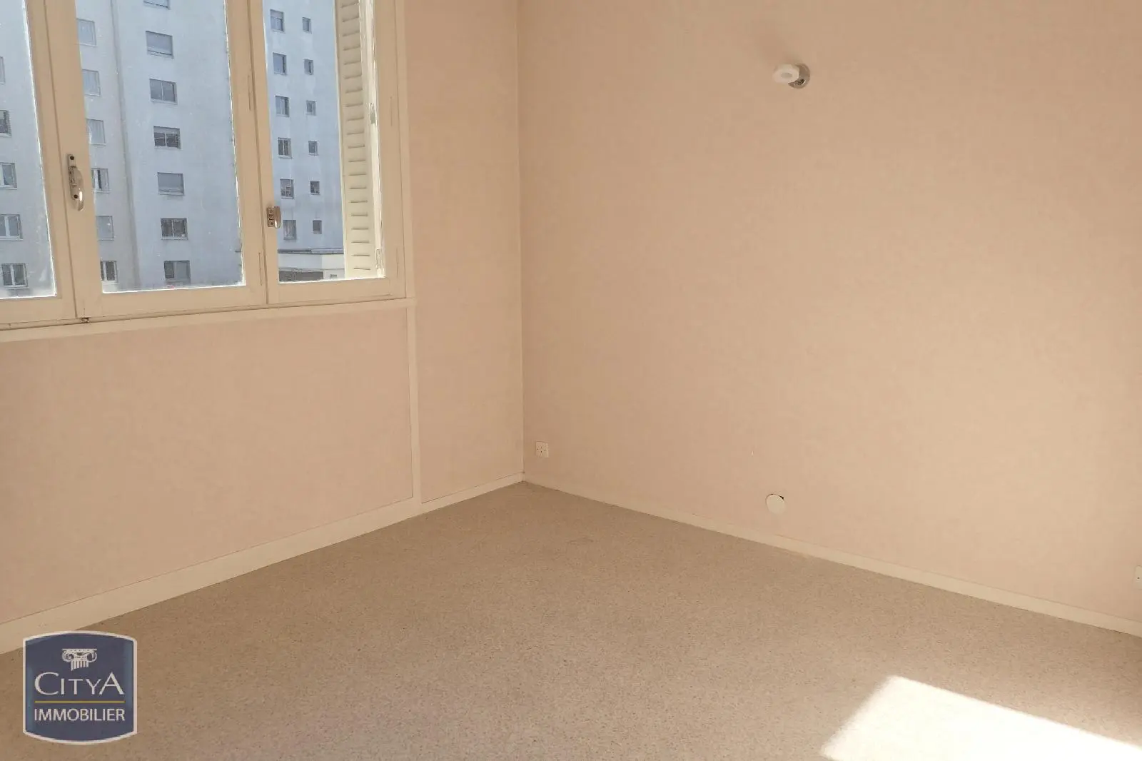 Photo 4 Appartement 4 pièces 77.24m²