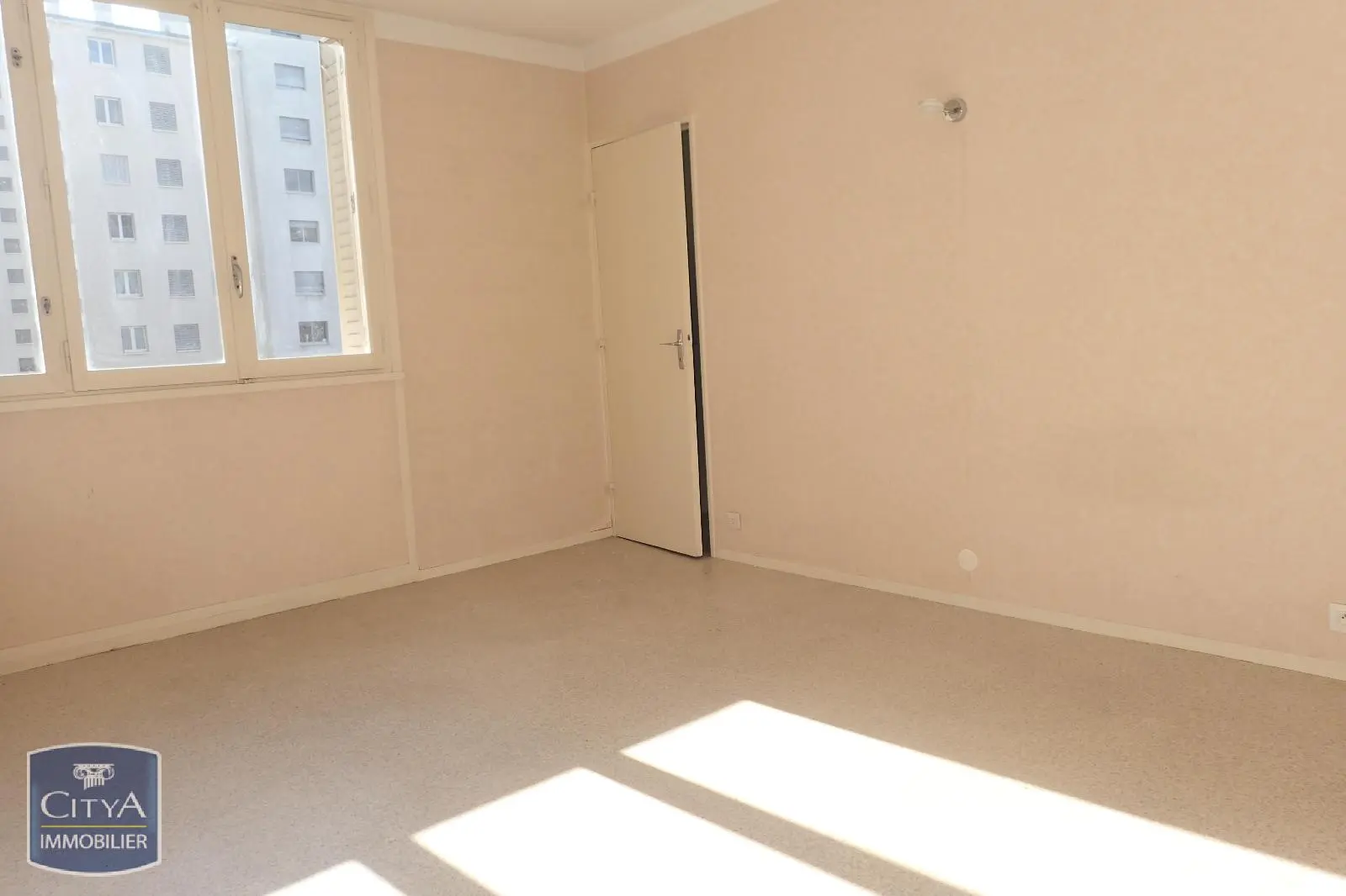 Photo 5 Appartement 4 pièces 77.24m²