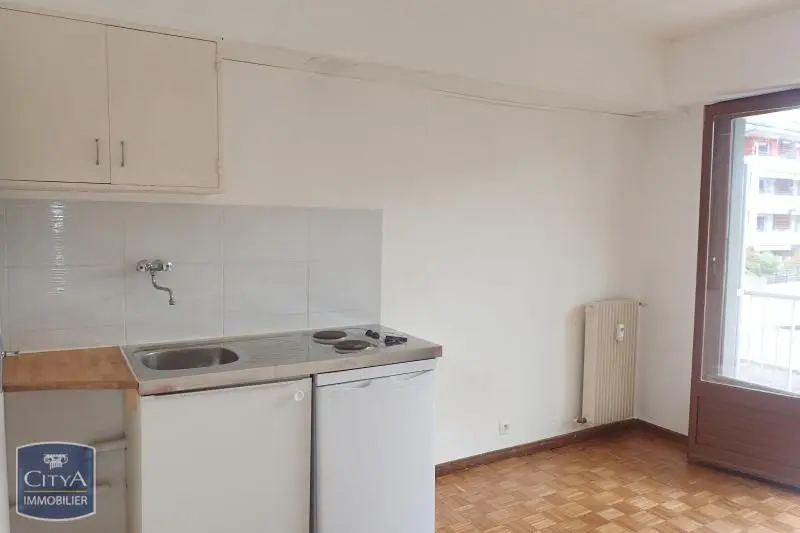 Photo 6 Appartement 1 pièce 14.2m²