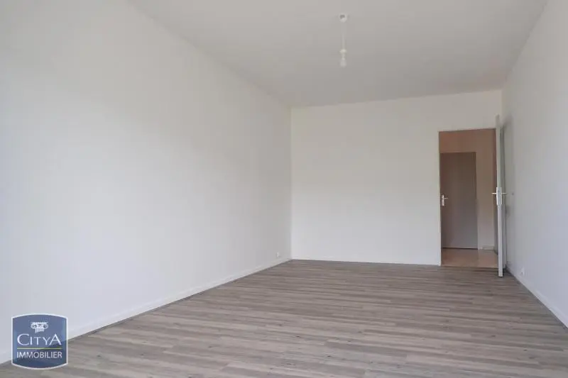Photo 2 Appartement 2 pièces 55.3m²