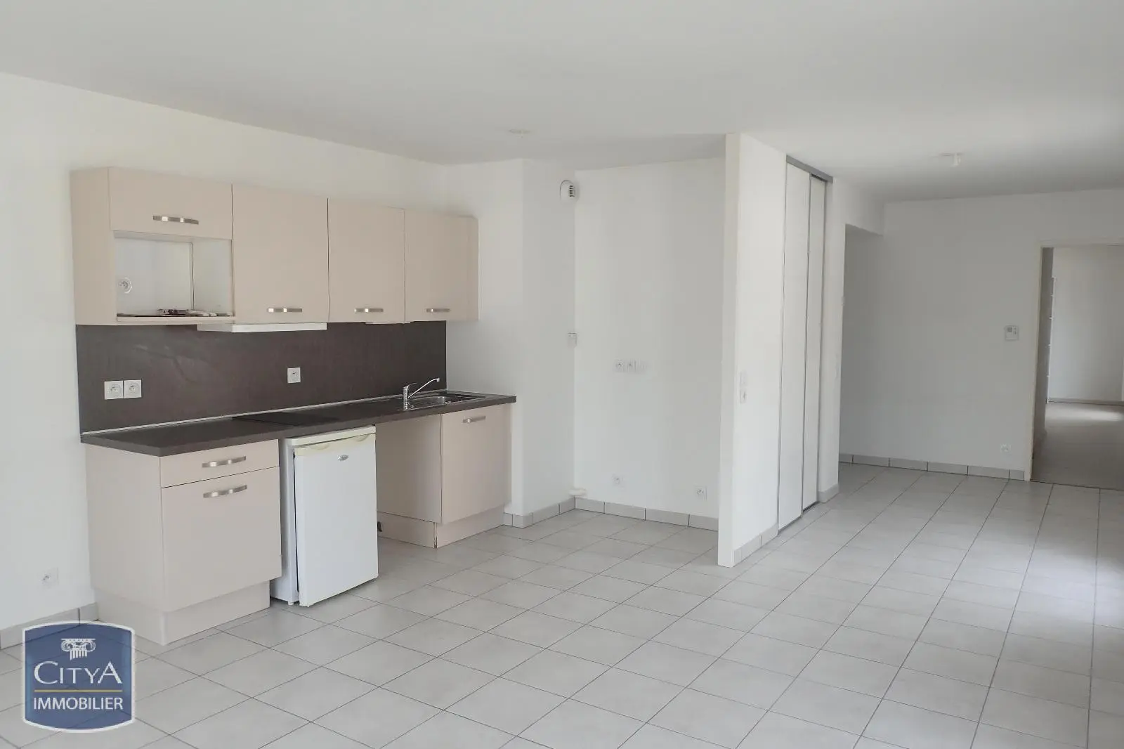 Photo 1 Appartement 2 pièces 56.95m²