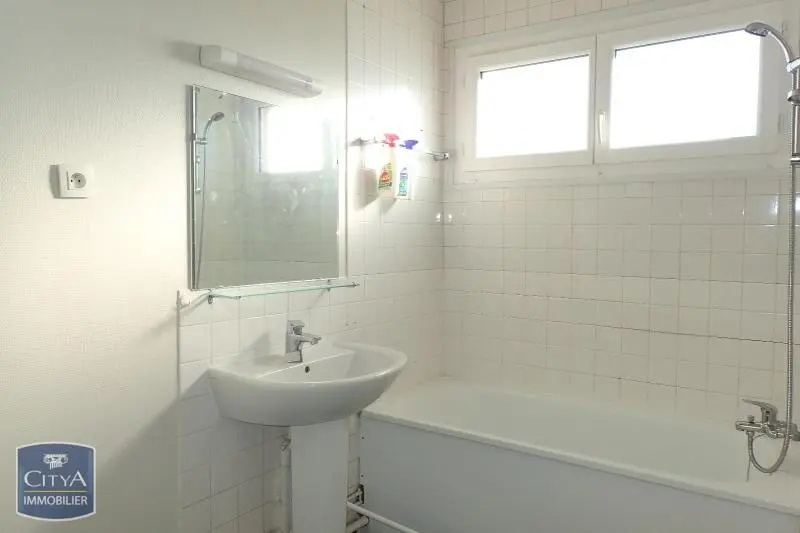 A LOUER T3 CHAMBERY HOPITAL