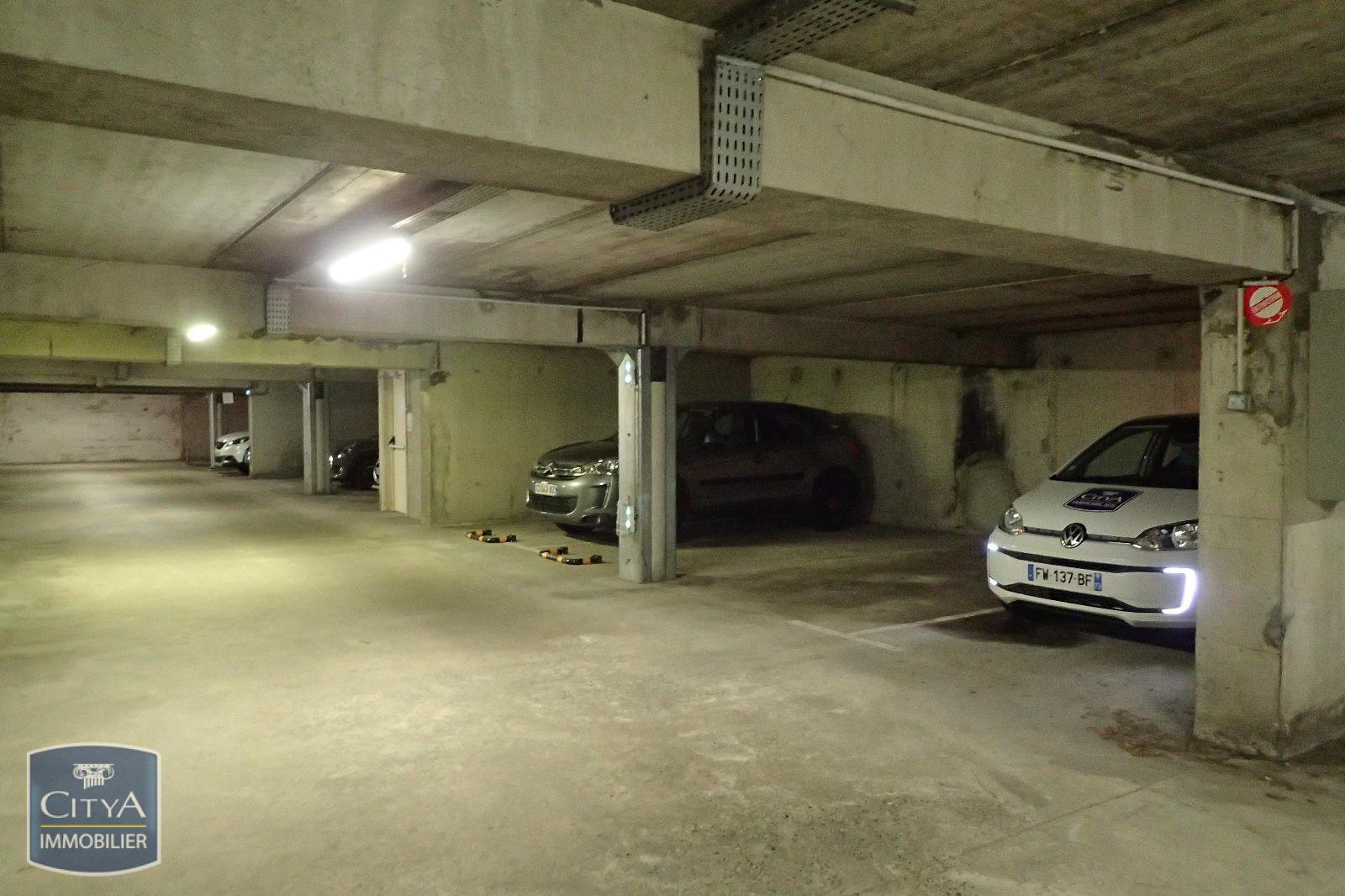 Photo 1 parking Chambéry