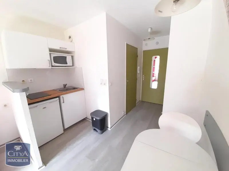 Photo 3 Appartement 1 pièce 18m²