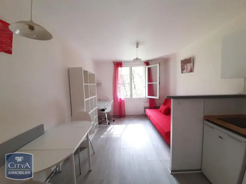 Photo 2 Appartement 1 pièce 18m²