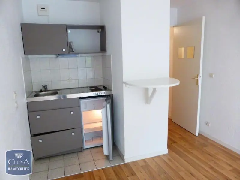 Photo 4 Appartement 1 pièce 21.88m²