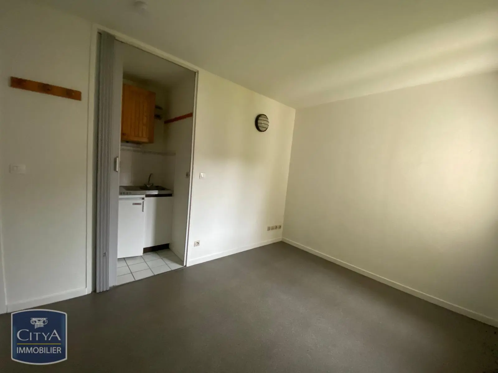Photo 5 Appartement 1 pièce 15.91m²