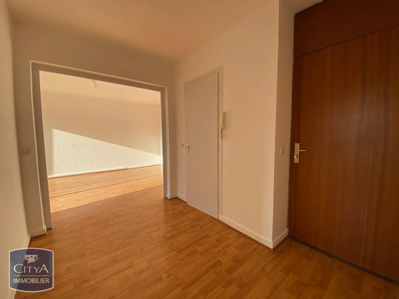 Photo 2 Appartement 2 pièces 49.21m²